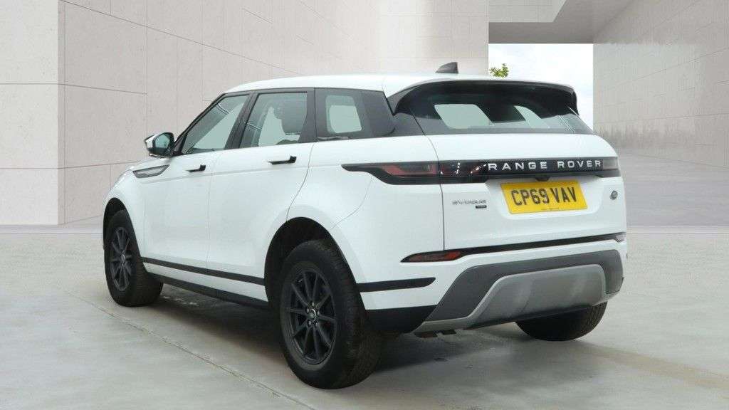 A 2019 LAND ROVER RANGE ROVER EVOQUE 2.0 D150 SUV 5dr Diesel Manual FWD Euro 6 (s/s) (150 ps) A 2019 LAND ROVER RANGE ROVER EVOQUE 2.0 D150 SUV 5dr Diesel Manual FWD Euro 6 (s/s) (150 ps)