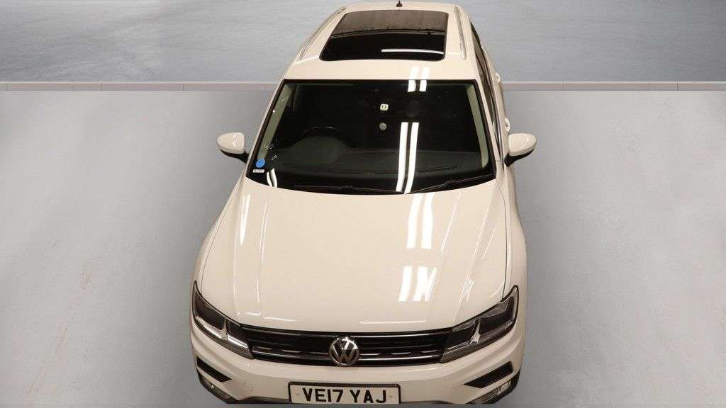 2017 VOLKSWAGEN TIGUAN 2017 VOLKSWAGEN TIGUAN