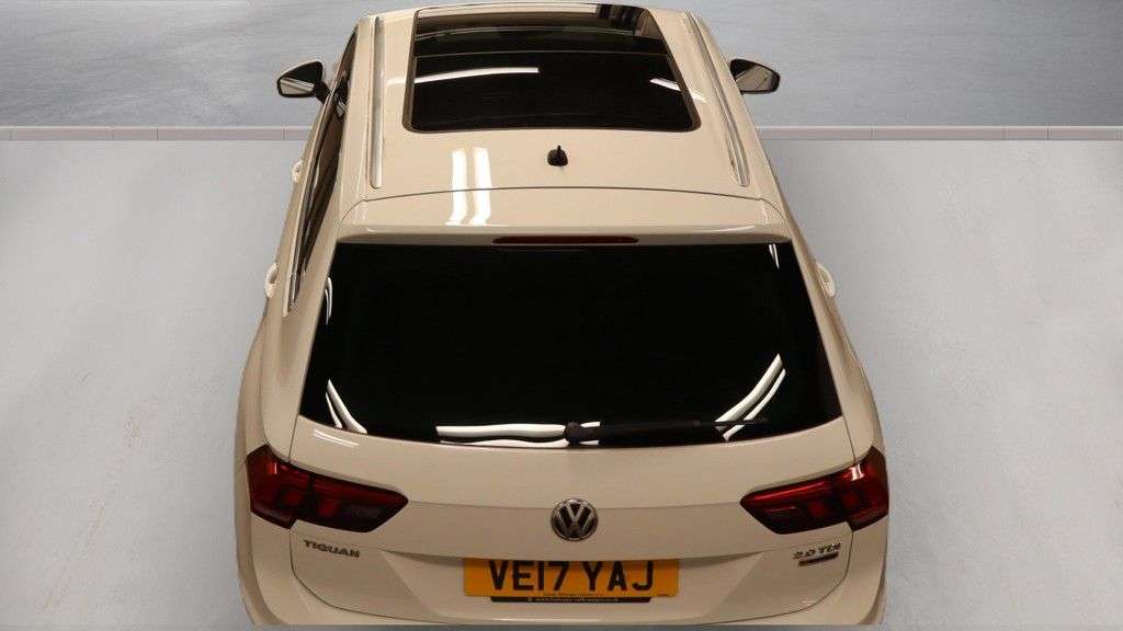 2017 VOLKSWAGEN TIGUAN 2017 VOLKSWAGEN TIGUAN