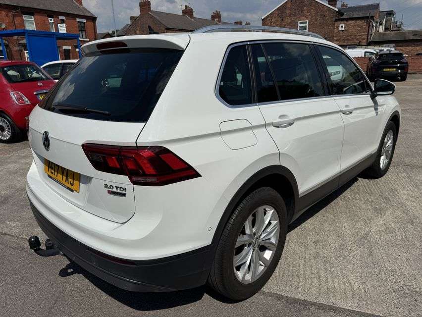 2017 VOLKSWAGEN TIGUAN 2017 VOLKSWAGEN TIGUAN