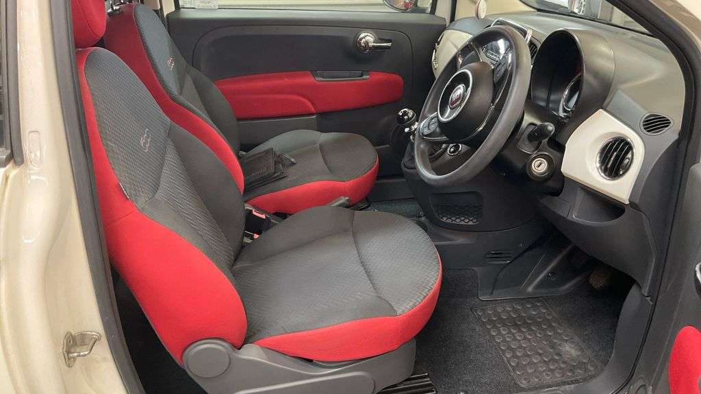 2016 FIAT 500 2016 FIAT 500