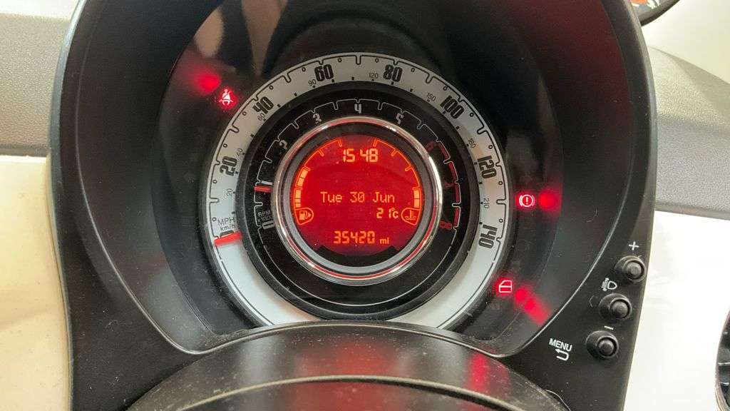 2016 FIAT 500 2016 FIAT 500