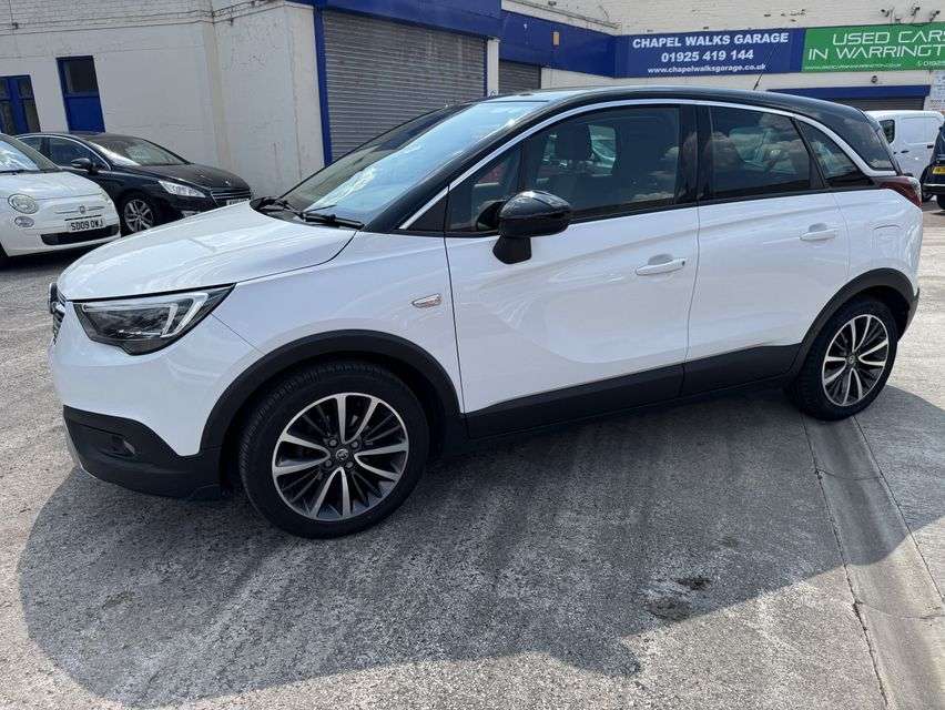 A 2020 VAUXHALL CROSSLAND X 1.2 Elite Nav SUV 5dr Petrol Manual Euro 6 (s/s) (83 ps) A 2020 VAUXHALL CROSSLAND X 1.2 Elite Nav SUV 5dr Petrol Manual Euro 6 (s/s) (83 ps)