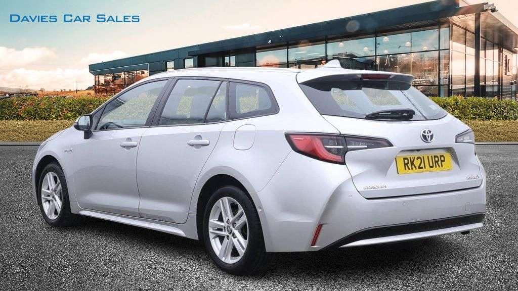 A 2021 TOYOTA COROLLA 1.8 VVT-h GPF Icon Tech Touring Sports 5dr Petrol Hybrid CVT Euro 6 (s/s) ( A 2021 TOYOTA COROLLA 1.8 VVT-h GPF Icon Tech Touring Sports 5dr Petrol Hybrid CVT Euro 6 (s/s) (
