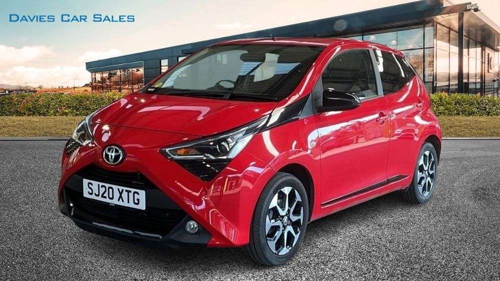 A 2020 TOYOTA AYGO 1.0 VVT-i x-trend Hatchback 5dr Petrol Manual Euro 6 (71 ps) A 2020 TOYOTA AYGO 1.0 VVT-i x-trend Hatchback 5dr Petrol Manual Euro 6 (71 ps)