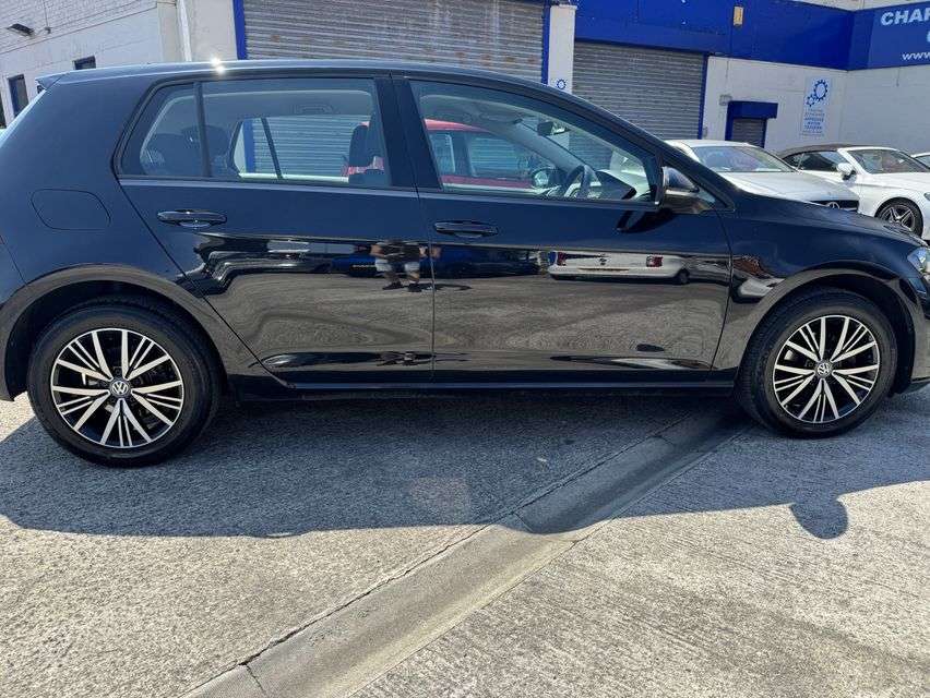 2018 VOLKSWAGEN GOLF 2018 VOLKSWAGEN GOLF