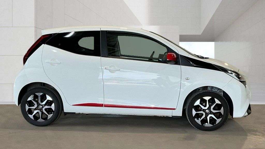 2019 TOYOTA AYGO 2019 TOYOTA AYGO
