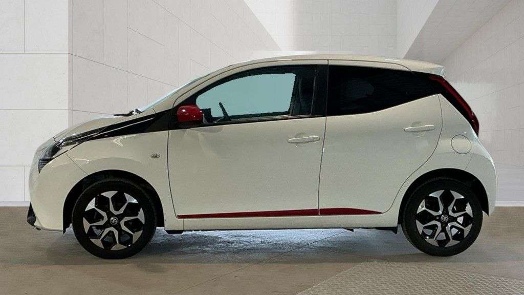 2019 TOYOTA AYGO 2019 TOYOTA AYGO