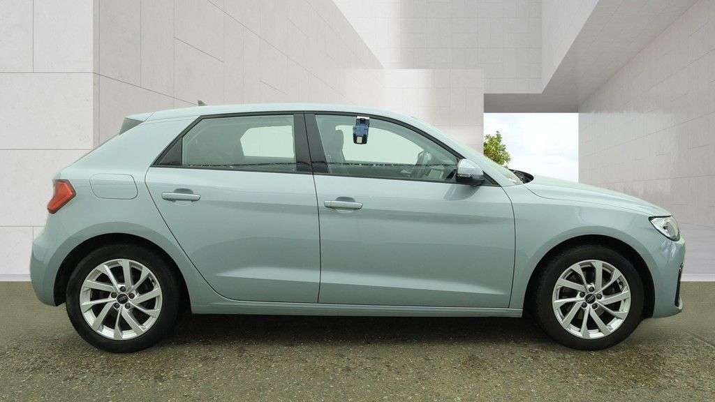 2023 AUDI A1 2023 AUDI A1