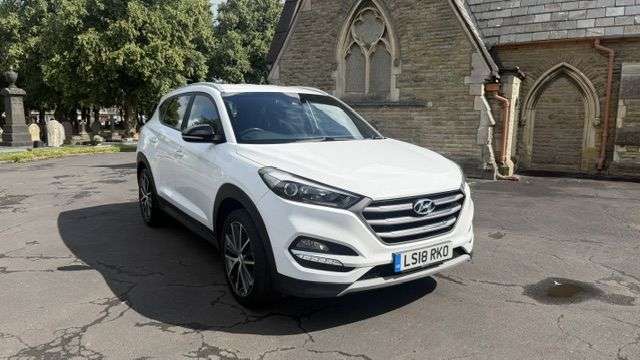 A 2018 HYUNDAI TUCSON 1.7 CRDi Blue Drive GO! SE SUV 5dr Diesel Manual Euro 6 (s/s) (116 ps) A 2018 HYUNDAI TUCSON 1.7 CRDi Blue Drive GO! SE SUV 5dr Diesel Manual Euro 6 (s/s) (116 ps)
