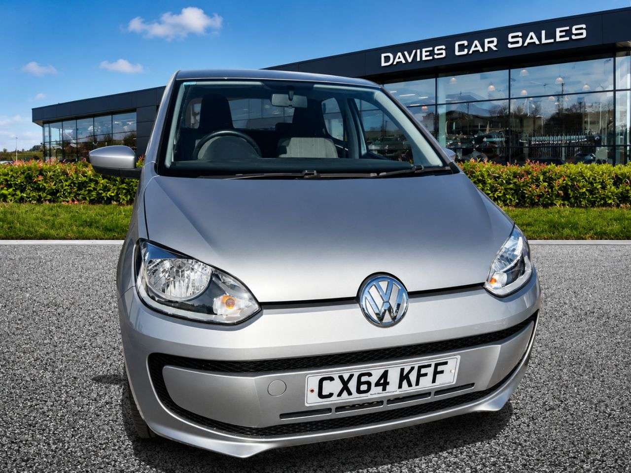 A 2014 VOLKSWAGEN UP! 1.0 BlueMotion Tech Move up! Hatchback 5dr Petrol Manual Euro 5 (s/s) (60 p A 2014 VOLKSWAGEN UP! 1.0 BlueMotion Tech Move up! Hatchback 5dr Petrol Manual Euro 5 (s/s) (60 p