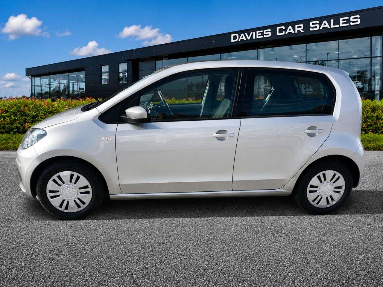 A 2014 VOLKSWAGEN UP! 1.0 BlueMotion Tech Move up! Hatchback 5dr Petrol Manual Euro 5 (s/s) (60 p A 2014 VOLKSWAGEN UP! 1.0 BlueMotion Tech Move up! Hatchback 5dr Petrol Manual Euro 5 (s/s) (60 p