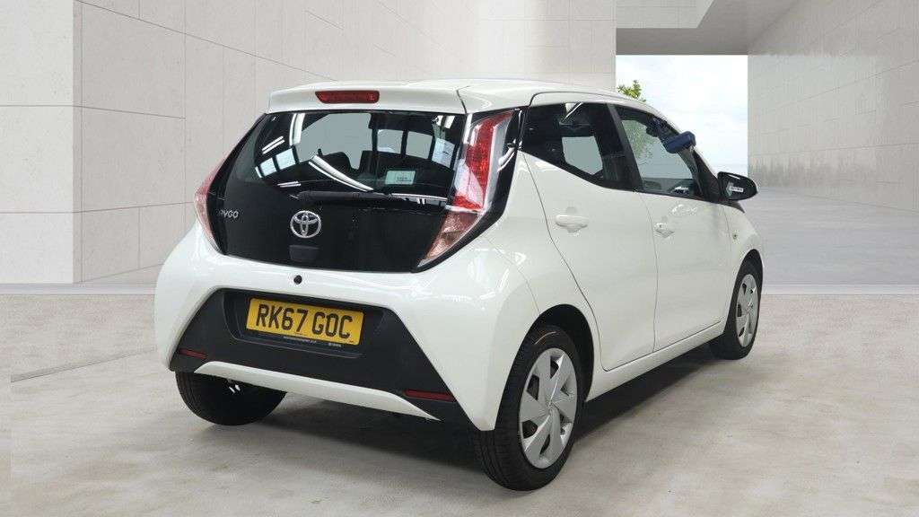 2017 TOYOTA AYGO 2017 TOYOTA AYGO
