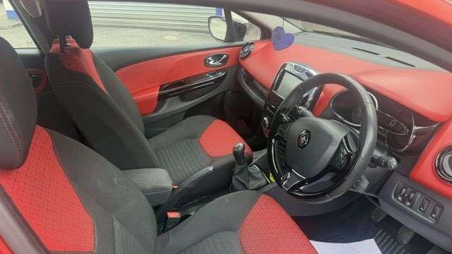 2014 RENAULT CLIO 2014 RENAULT CLIO