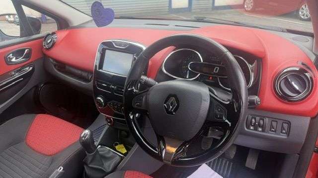 2014 RENAULT CLIO 2014 RENAULT CLIO
