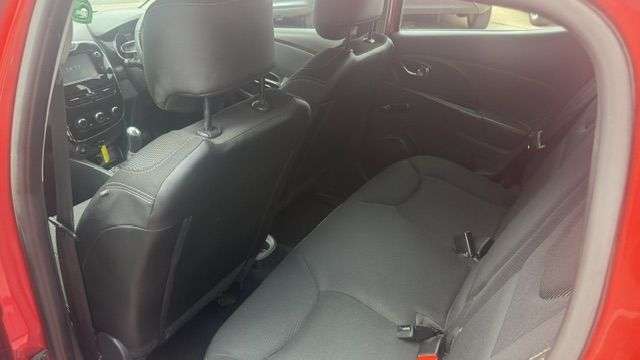 2015 RENAULT CLIO 2015 RENAULT CLIO