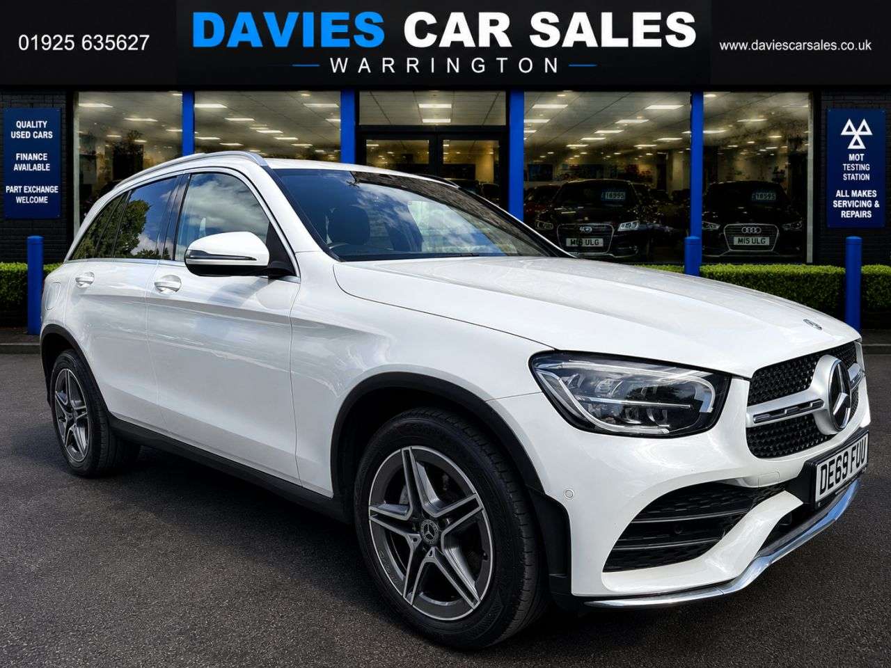A 2019 MERCEDES-BENZ GLC 2.0 GLC220d AMG Line SUV 5dr Diesel G-Tronic+ 4MATIC Euro 6 (s/s) (194 ps) A 2019 MERCEDES-BENZ GLC 2.0 GLC220d AMG Line SUV 5dr Diesel G-Tronic+ 4MATIC Euro 6 (s/s) (194 ps)