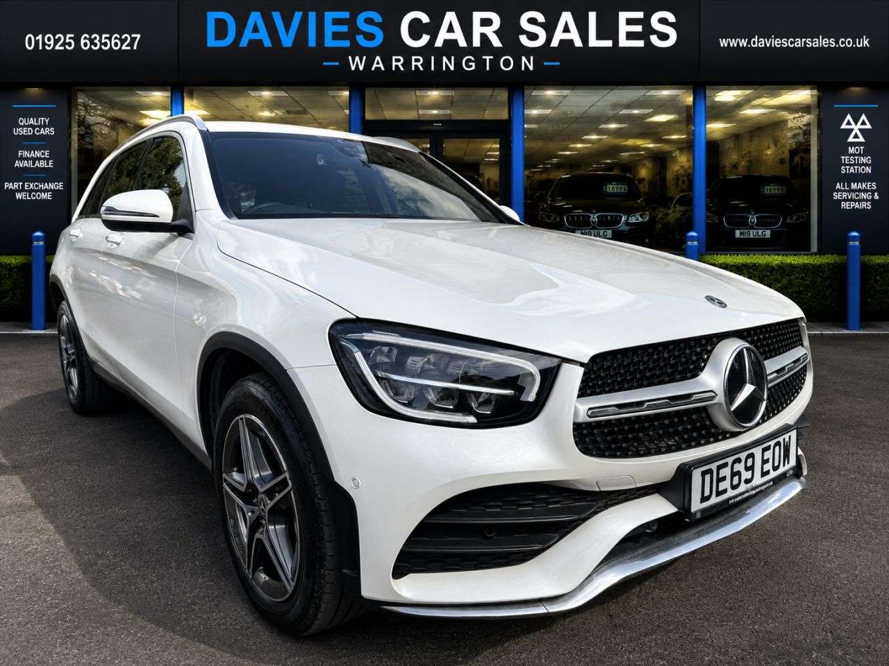 A 2019 MERCEDES-BENZ GLC 2.0 GLC220d AMG Line SUV 5dr Diesel G-Tronic+ 4MATIC Euro 6 (s/s) (194 ps) A 2019 MERCEDES-BENZ GLC 2.0 GLC220d AMG Line SUV 5dr Diesel G-Tronic+ 4MATIC Euro 6 (s/s) (194 ps)