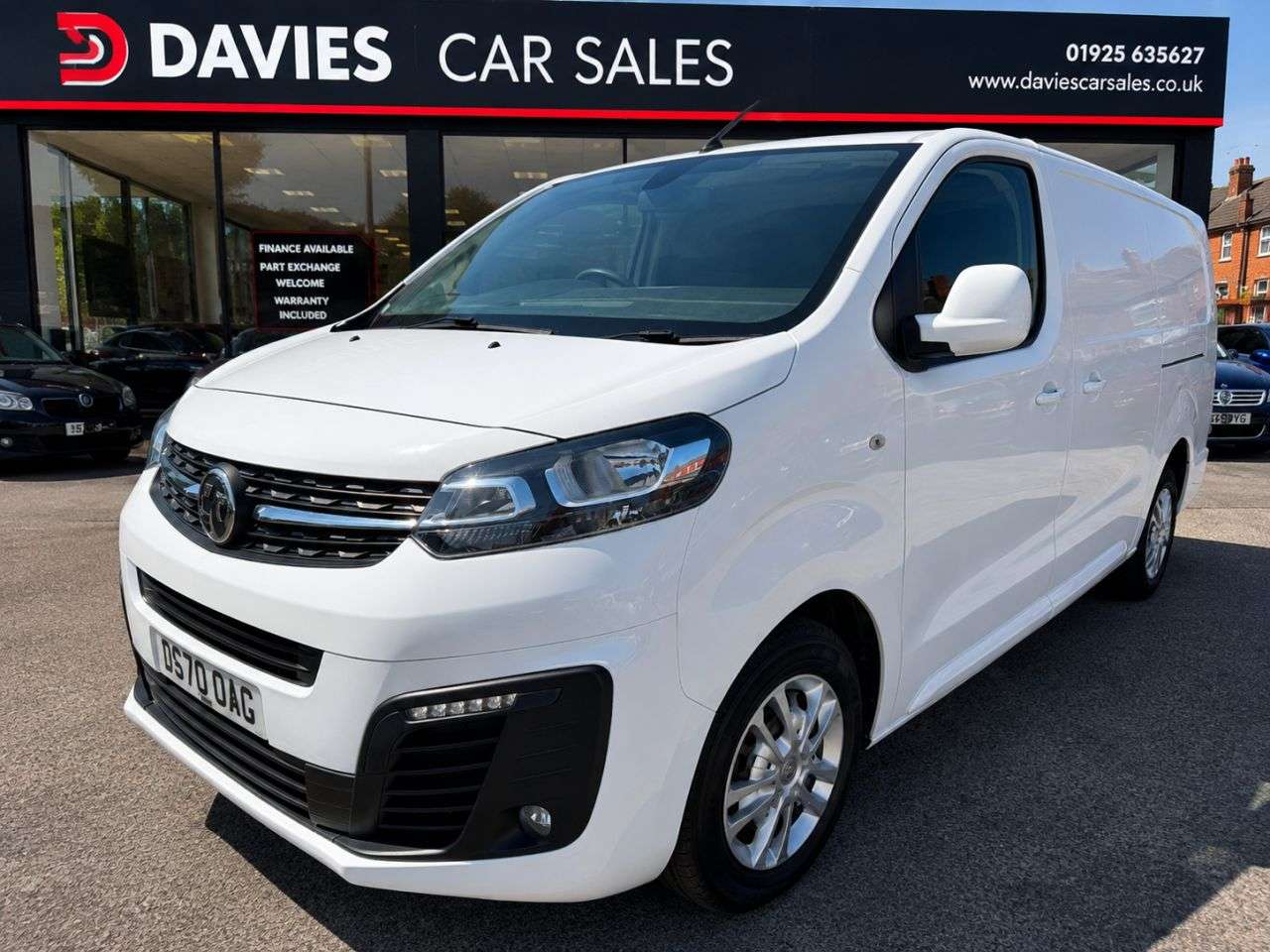 A 2020 VAUXHALL VIVARO 1.5 Turbo D 2900 Sportive Panel Van 5dr Diesel Manual L2 H1 Euro 6 (s/s) (1 A 2020 VAUXHALL VIVARO 1.5 Turbo D 2900 Sportive Panel Van 5dr Diesel Manual L2 H1 Euro 6 (s/s) (1