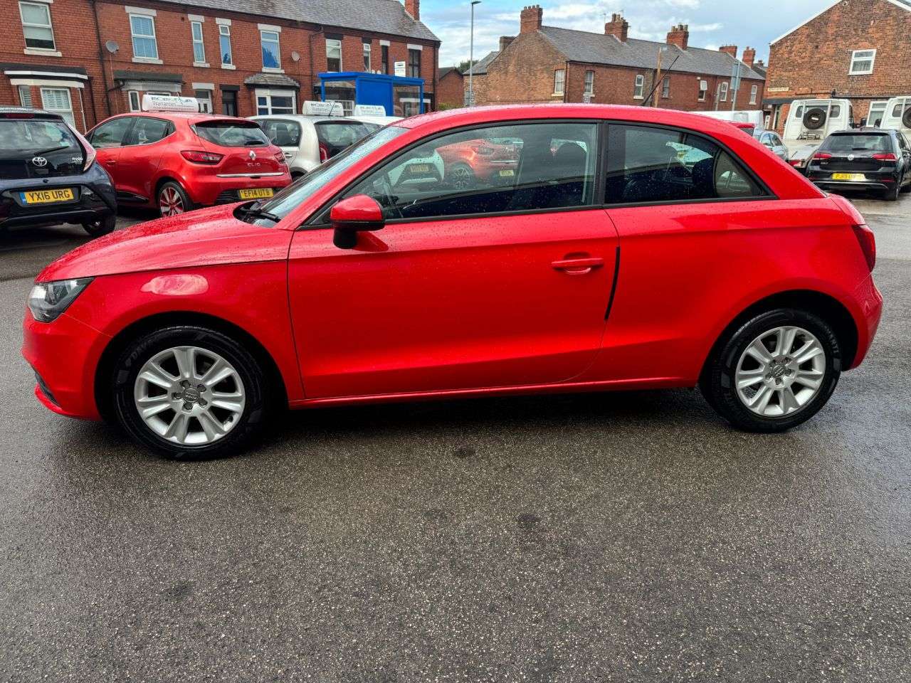 A 2012 AUDI A1 1.2 TFSI SE Hatchback 3dr Petrol Manual Euro 5 (s/s) (86 ps) A 2012 AUDI A1 1.2 TFSI SE Hatchback 3dr Petrol Manual Euro 5 (s/s) (86 ps)