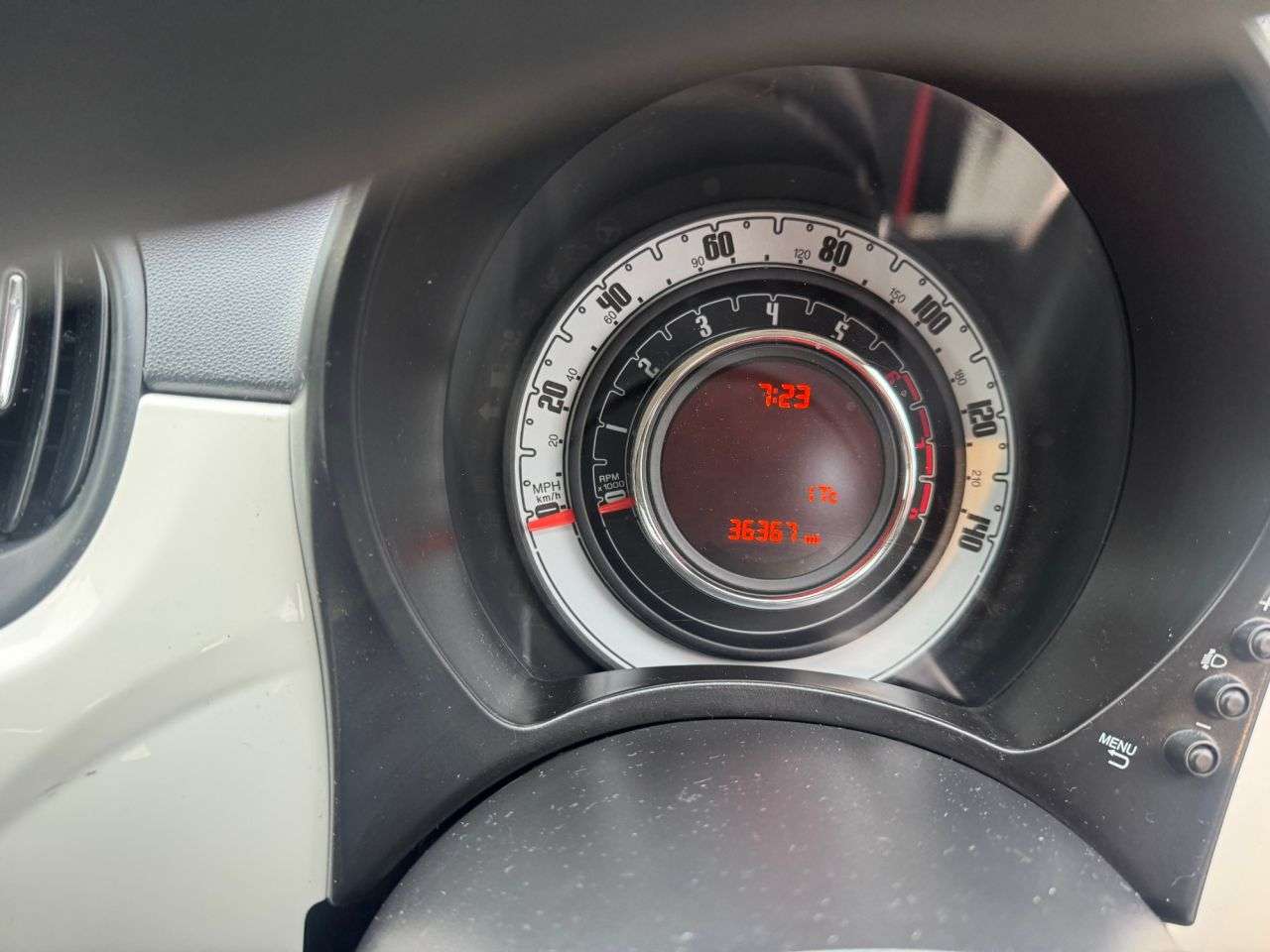 2016 FIAT 500 2016 FIAT 500