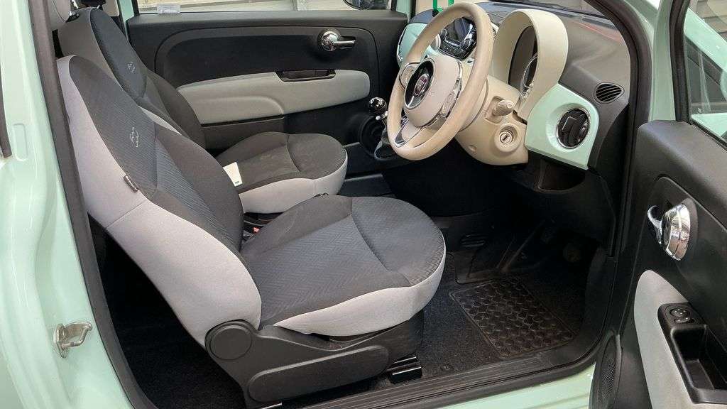 2019 FIAT 500 2019 FIAT 500