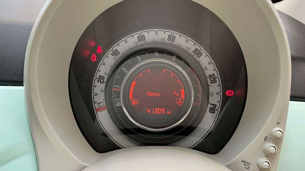 2019 FIAT 500 2019 FIAT 500
