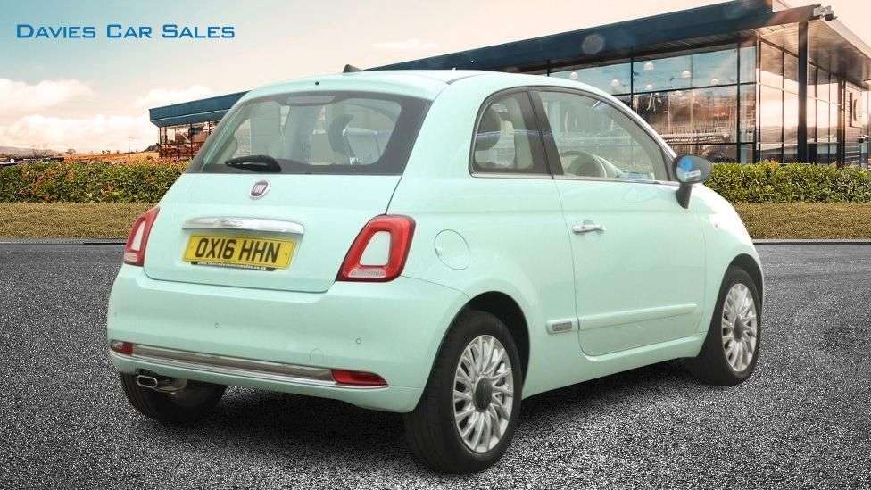 A 2016 FIAT 500 1.2 Lounge Hatchback 3dr Petrol Manual Euro 6 (s/s) (69 bhp) A 2016 FIAT 500 1.2 Lounge Hatchback 3dr Petrol Manual Euro 6 (s/s) (69 bhp)