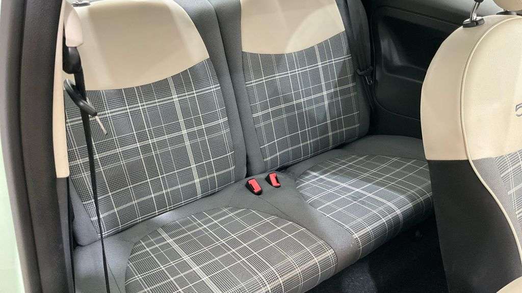2016 FIAT 500 2016 FIAT 500