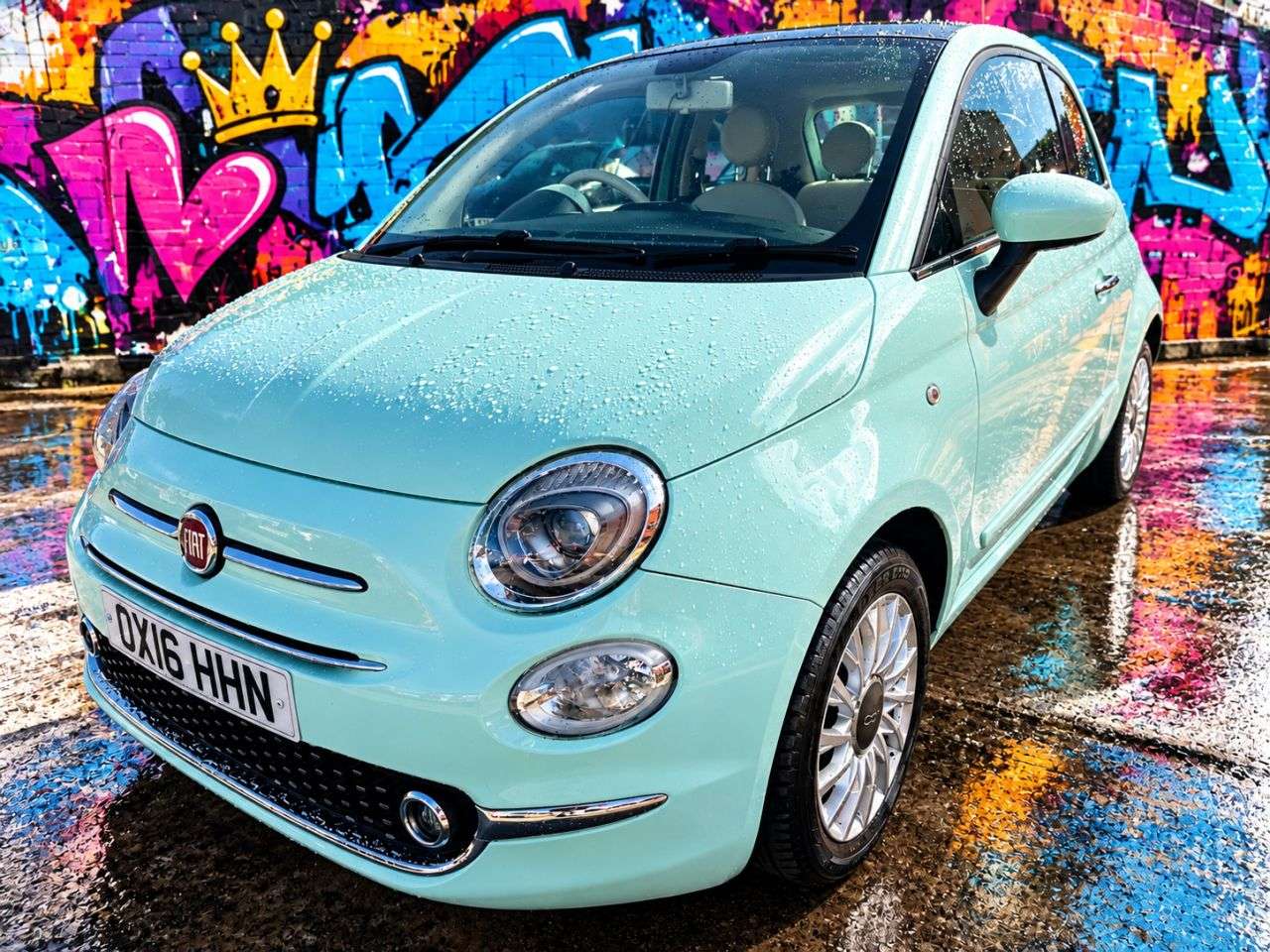 A 2016 FIAT 500 1.2 Lounge Hatchback 3dr Petrol Manual Euro 6 (s/s) (69 bhp) A 2016 FIAT 500 1.2 Lounge Hatchback 3dr Petrol Manual Euro 6 (s/s) (69 bhp)