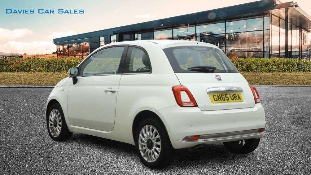 A 2015 FIAT 500 1.2 Lounge Hatchback 3dr Petrol Manual Euro 6 (s/s) (69 bhp) A 2015 FIAT 500 1.2 Lounge Hatchback 3dr Petrol Manual Euro 6 (s/s) (69 bhp)