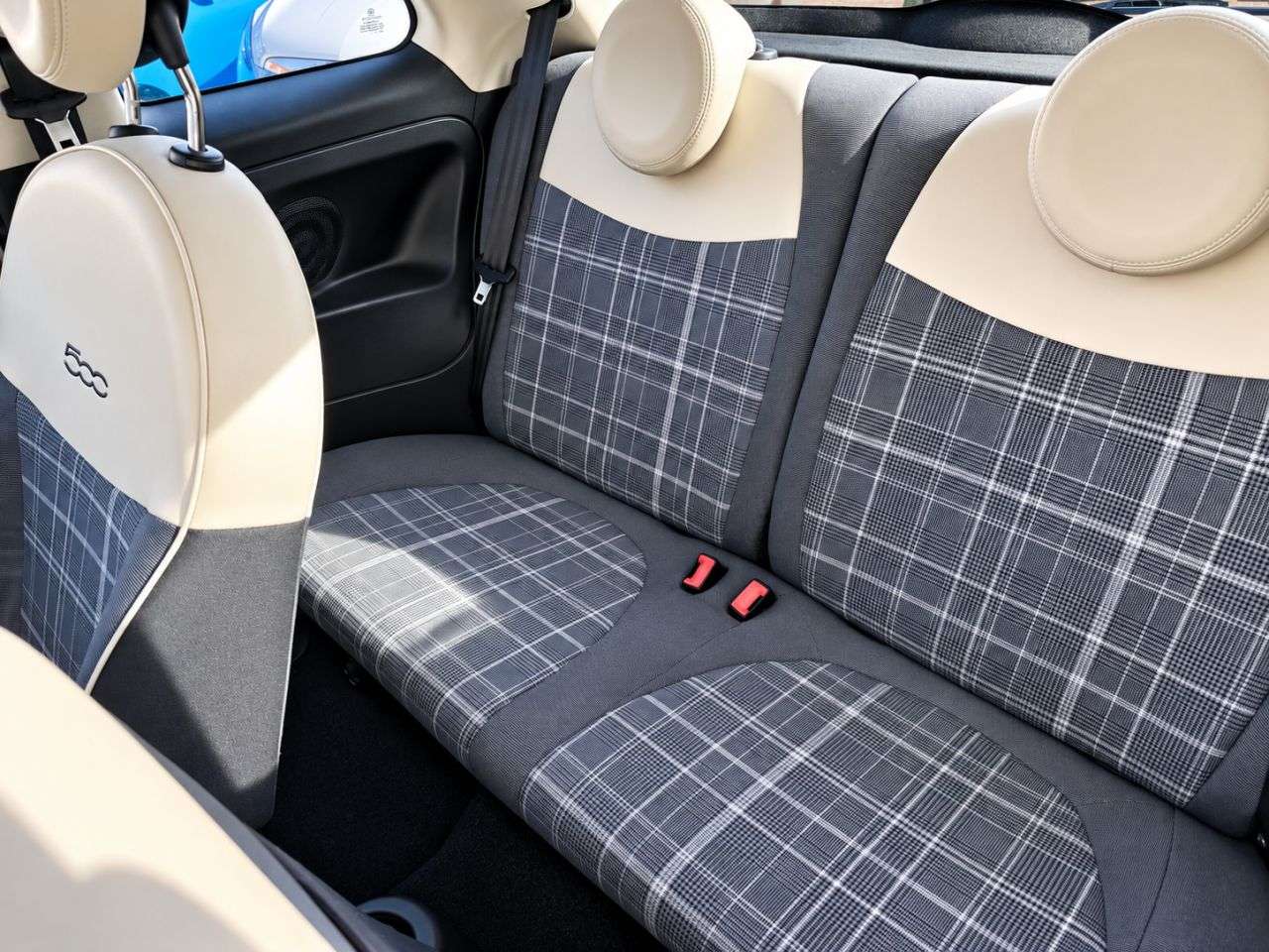 2015 FIAT 500 2015 FIAT 500