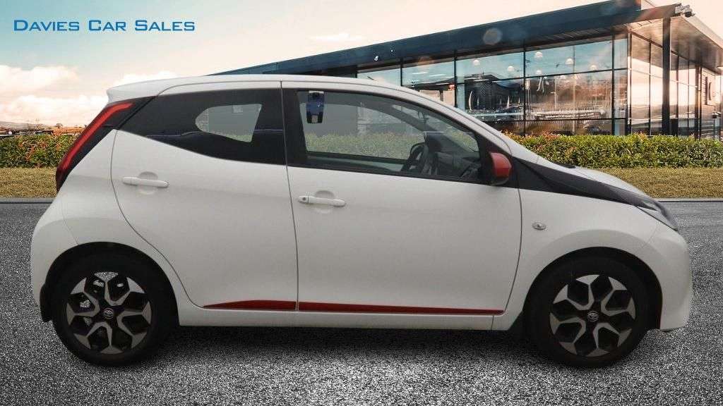 2019 TOYOTA AYGO 2019 TOYOTA AYGO