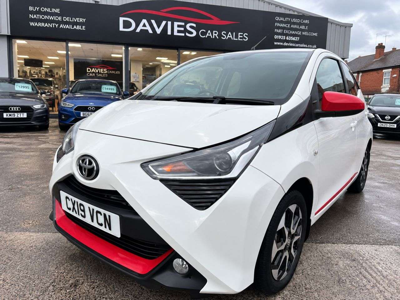 A 2019 TOYOTA AYGO 1.0 VVT-i x-trend 5dr Petrol x-shift Euro 6 (71 ps) A 2019 TOYOTA AYGO 1.0 VVT-i x-trend 5dr Petrol x-shift Euro 6 (71 ps)