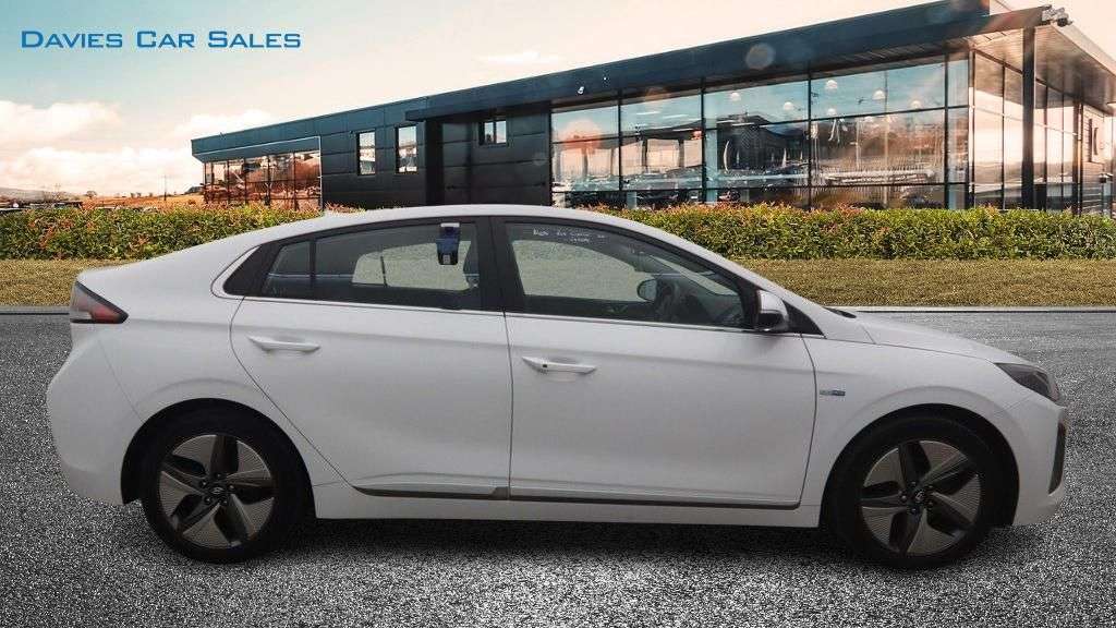 2021 HYUNDAI IONIQ 2021 HYUNDAI IONIQ
