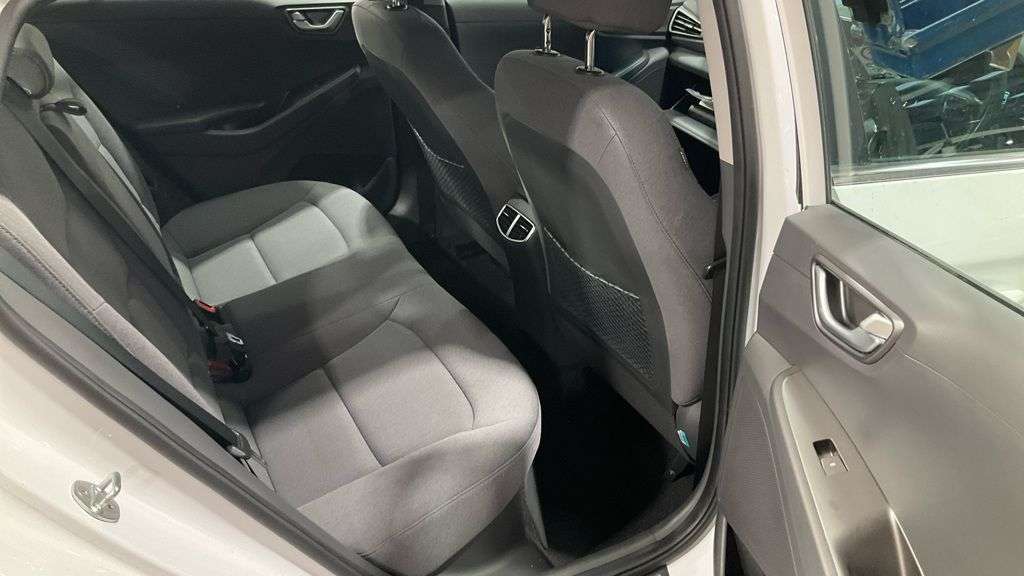2021 HYUNDAI IONIQ 2021 HYUNDAI IONIQ