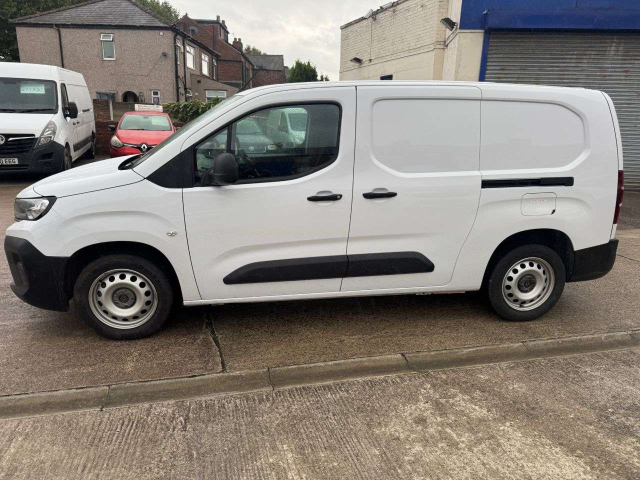 A 2024 PEUGEOT PARTNER 1.5 BlueHDi 950 Professional Long Panel Van 6dr Diesel Manual LWB Euro 6 (s A 2024 PEUGEOT PARTNER 1.5 BlueHDi 950 Professional Long Panel Van 6dr Diesel Manual LWB Euro 6 (s