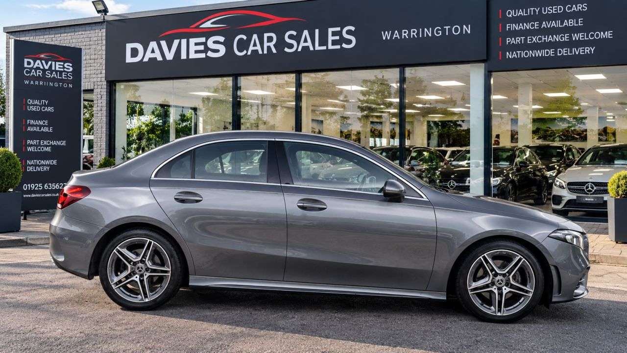 2021 MERCEDES-BENZ A CLASS 2021 MERCEDES-BENZ A CLASS