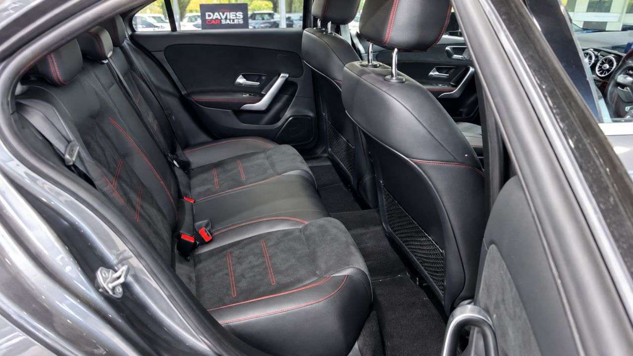 2021 MERCEDES-BENZ A CLASS 2021 MERCEDES-BENZ A CLASS