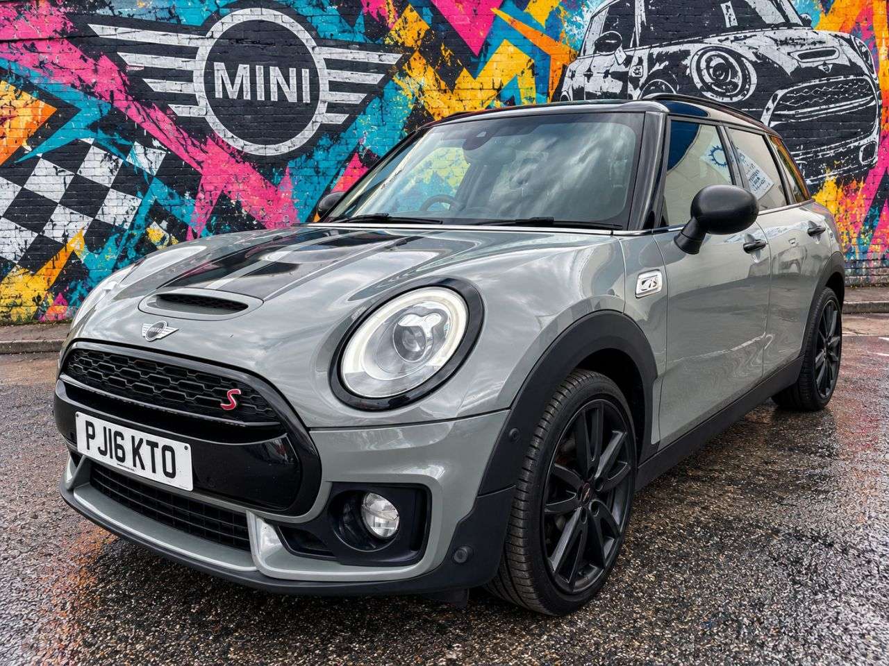 A 2016 MINI CLUBMAN 2.0 Cooper S Estate 6dr Petrol Auto Euro 6 (s/s) (192 ps) A 2016 MINI CLUBMAN 2.0 Cooper S Estate 6dr Petrol Auto Euro 6 (s/s) (192 ps)