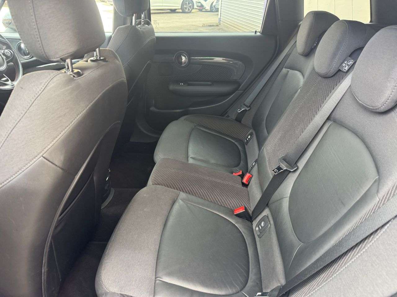 2016 MINI CLUBMAN 2016 MINI CLUBMAN