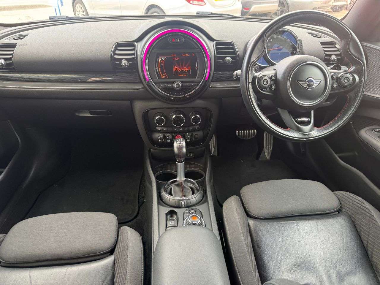 2016 MINI CLUBMAN 2016 MINI CLUBMAN