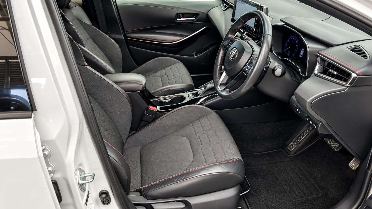2019 TOYOTA COROLLA 2019 TOYOTA COROLLA
