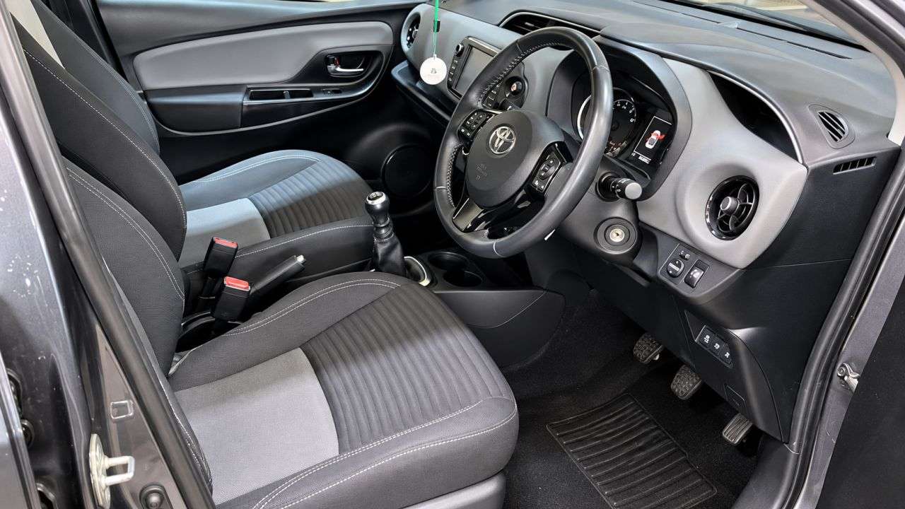 2019 TOYOTA YARIS 2019 TOYOTA YARIS