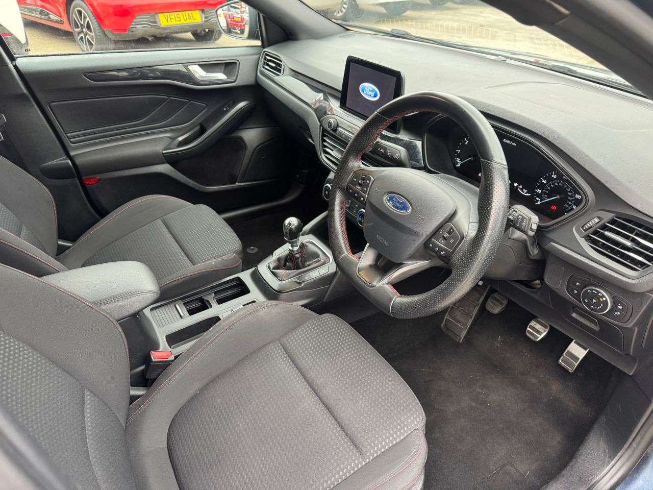 A 2019 FORD FOCUS 1.5 EcoBlue ST-Line Estate 5dr Diesel Manual Euro 6 (s/s) (120 ps) A 2019 FORD FOCUS 1.5 EcoBlue ST-Line Estate 5dr Diesel Manual Euro 6 (s/s) (120 ps)
