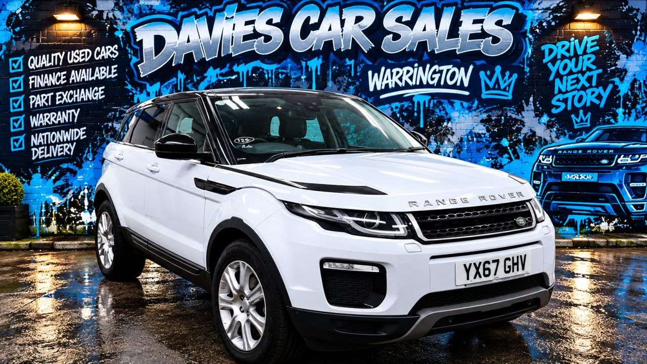 A 2017 LAND ROVER RANGE ROVER EVOQUE 2.0 eD4 SE Tech SUV 5dr Diesel Manual FWD Euro 6 (s/s) (150 ps) A 2017 LAND ROVER RANGE ROVER EVOQUE 2.0 eD4 SE Tech SUV 5dr Diesel Manual FWD Euro 6 (s/s) (150 ps)