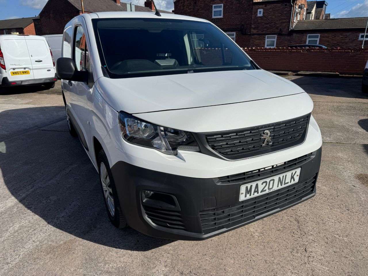 A 2024 PEUGEOT PARTNER 1.5 BlueHDi 1000 Professional Premium + Standard Panel Van 5dr Diesel Manua A 2024 PEUGEOT PARTNER 1.5 BlueHDi 1000 Professional Premium + Standard Panel Van 5dr Diesel Manua