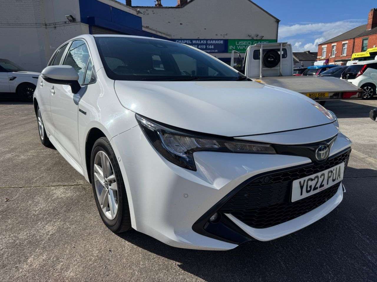 A 2022 TOYOTA COROLLA 1.8 VVT-h GPF Icon Tech Hatchback 5dr Petrol Hybrid CVT Euro 6 (s/s) (122 p A 2022 TOYOTA COROLLA 1.8 VVT-h GPF Icon Tech Hatchback 5dr Petrol Hybrid CVT Euro 6 (s/s) (122 p