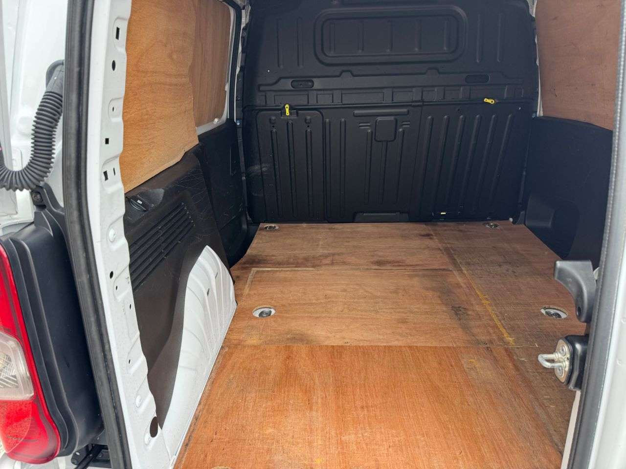 A 2023 VAUXHALL COMBO 1.5 Turbo D 2300 Pro Panel Van 5dr Diesel Manual L1 H1 Euro 6 (s/s) (100 ps A 2023 VAUXHALL COMBO 1.5 Turbo D 2300 Pro Panel Van 5dr Diesel Manual L1 H1 Euro 6 (s/s) (100 ps