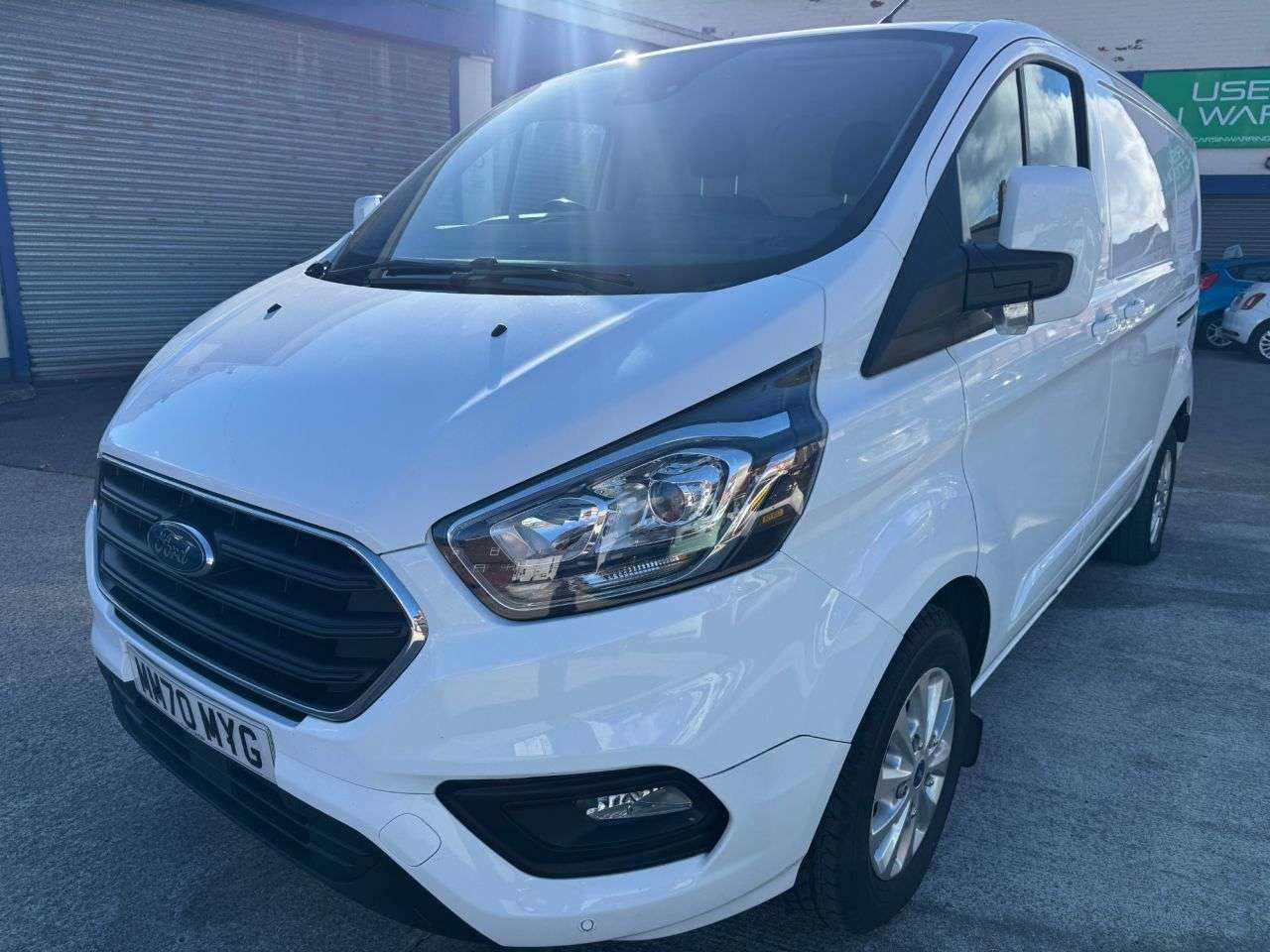 A 2020 FORD TRANSIT CUSTOM 2.0 300 EcoBlue Limited Panel Van 5dr Diesel Manual L1 H1 Euro 6 (s/s) (130 A 2020 FORD TRANSIT CUSTOM 2.0 300 EcoBlue Limited Panel Van 5dr Diesel Manual L1 H1 Euro 6 (s/s) (130